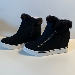 Sugar Sgr-kiwi Black Ankle Boots shoes NWT sz 6